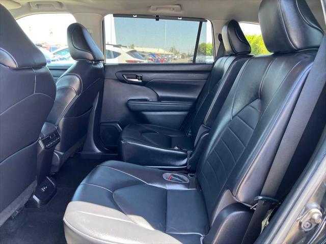 used 2022 Toyota Highlander car, priced at $32,949