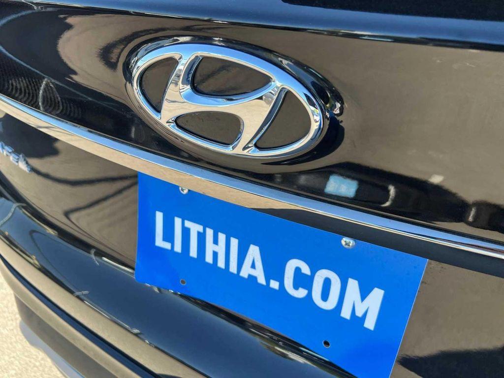 used 2019 Hyundai Santa Fe car, priced at $15,817