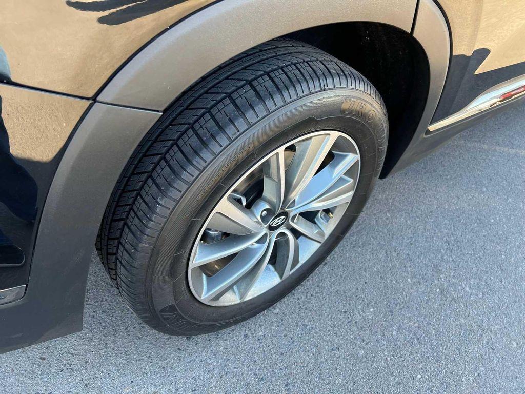 used 2019 Hyundai Santa Fe car, priced at $15,817