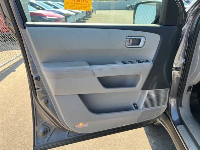 used 2014 Honda Pilot car, priced at $11,999