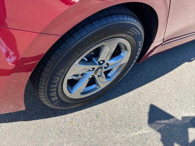 used 2021 Kia K5 car, priced at $17,399