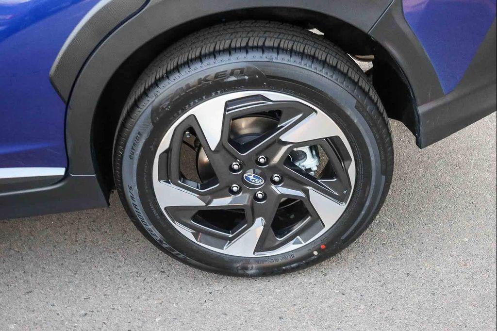 new 2025 Subaru Crosstrek car, priced at $33,015