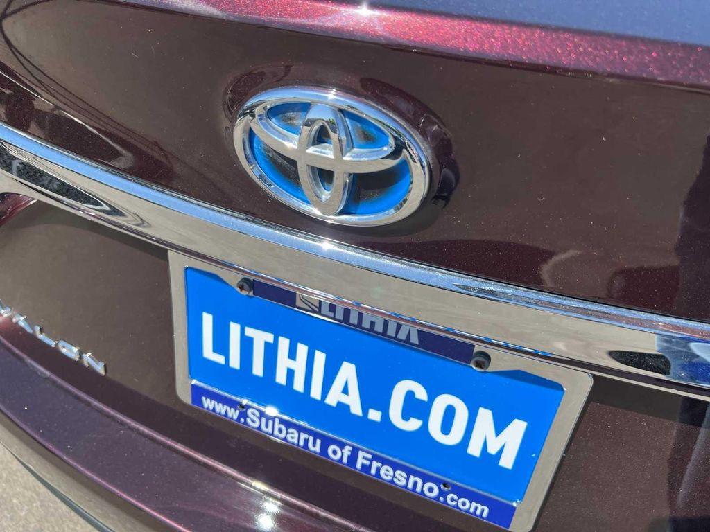 used 2016 Toyota Avalon Hybrid car, priced at $18,466