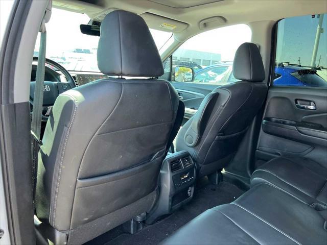 used 2020 Honda Pilot car, priced at $23,999