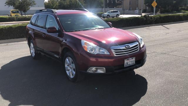 used 2011 Subaru Outback car