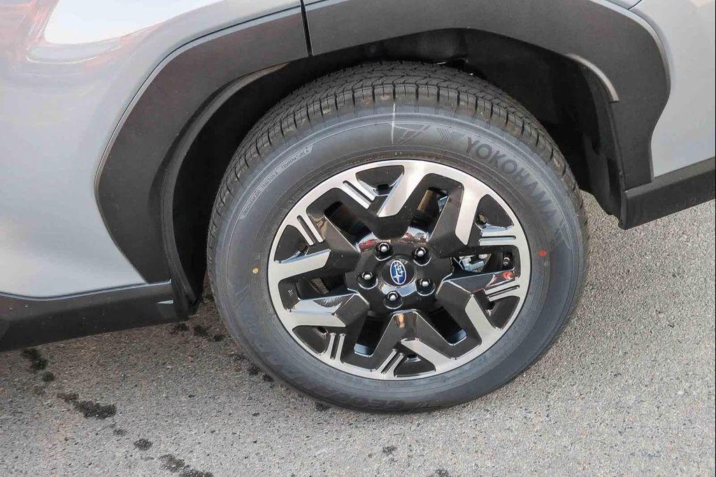 new 2025 Subaru Forester car, priced at $34,282