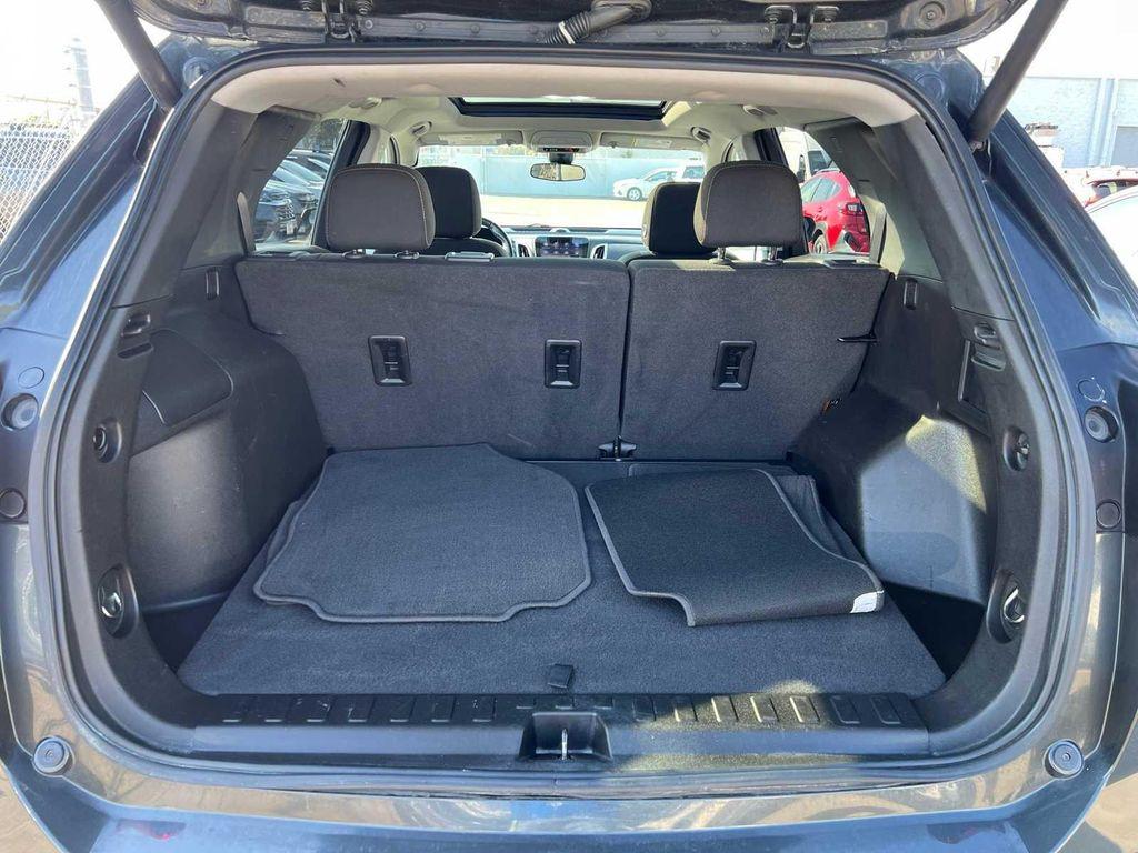 used 2021 Chevrolet Equinox car, priced at $17,699