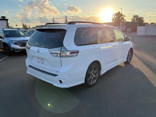 used 2017 Toyota Sienna car, priced at $24,952