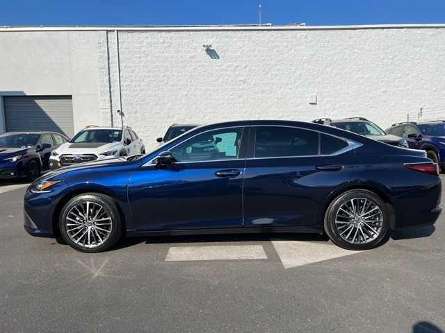 used 2022 Lexus ES 350 car, priced at $29,889