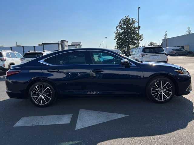 used 2022 Lexus ES 350 car, priced at $28,303