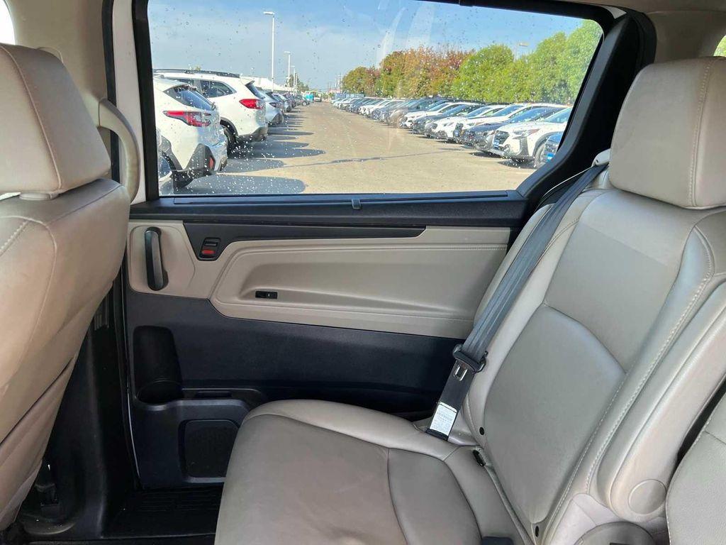 used 2020 Honda Odyssey car, priced at $25,401