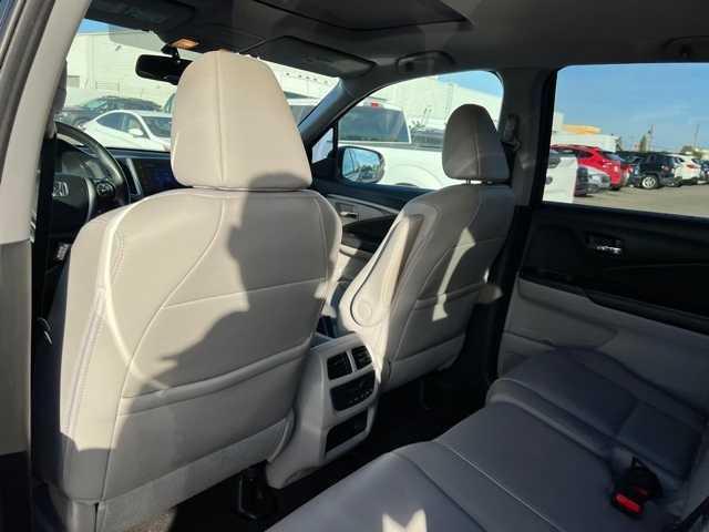 used 2016 Honda Pilot car, priced at $20,244