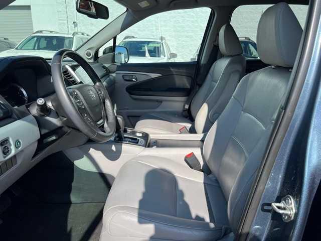 used 2018 Honda Pilot car, priced at $23,323