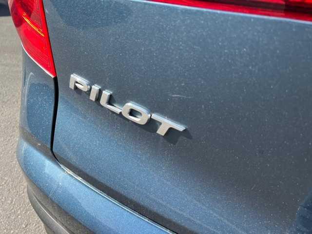 used 2018 Honda Pilot car, priced at $23,323