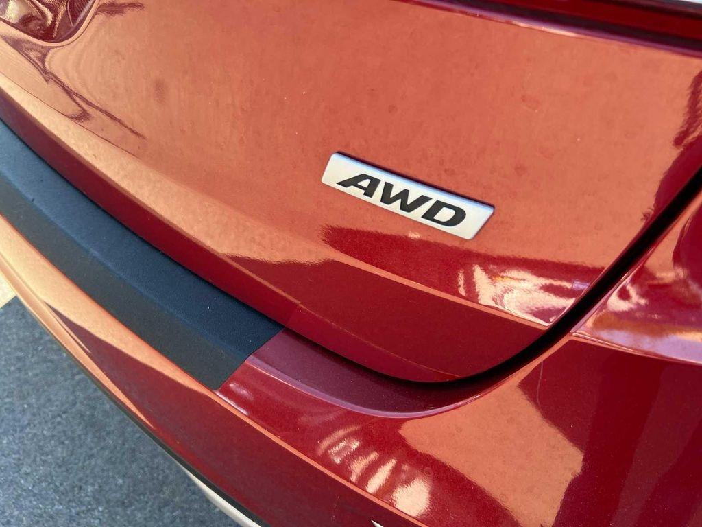 used 2017 Hyundai Santa Fe car, priced at $13,495