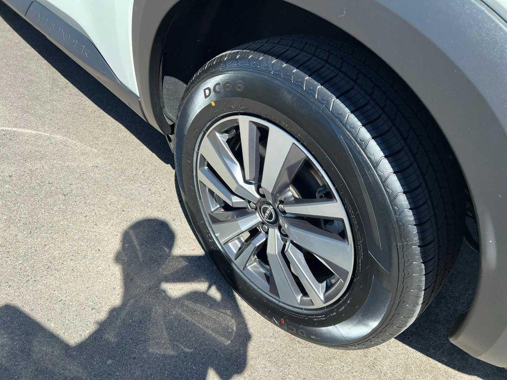 used 2022 Nissan Pathfinder car, priced at $29,995