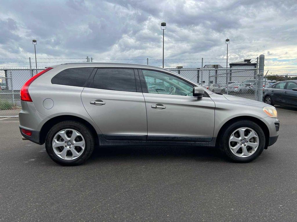 used 2013 Volvo XC60 car, priced at $9,170