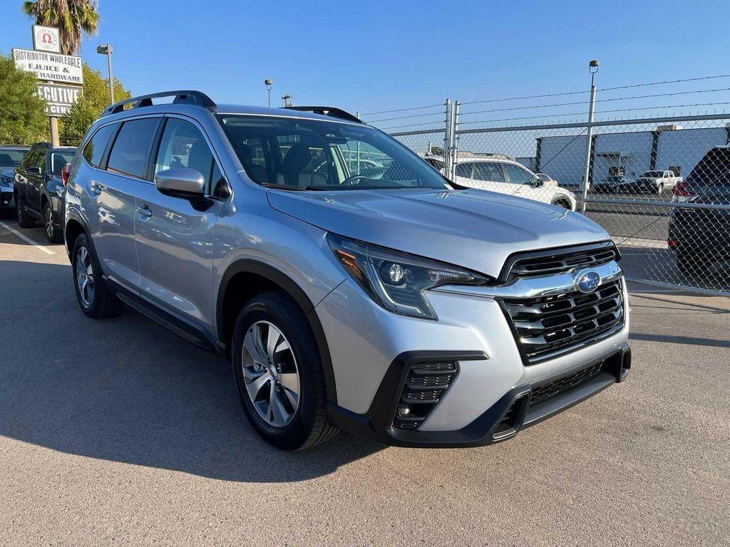 used 2024 Subaru Ascent car, priced at $31,999