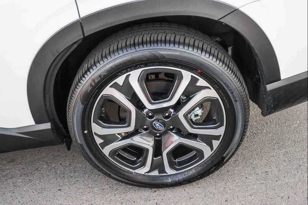 new 2025 Subaru Ascent car, priced at $51,151