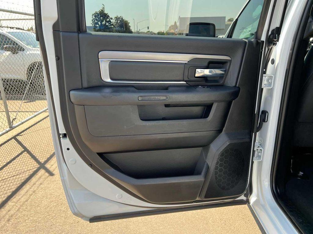 used 2021 Ram 1500 Classic car, priced at $28,399