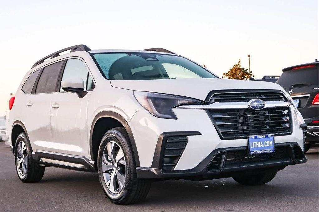 new 2025 Subaru Ascent car, priced at $40,388