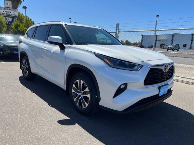 used 2021 Toyota Highlander car, priced at $32,751