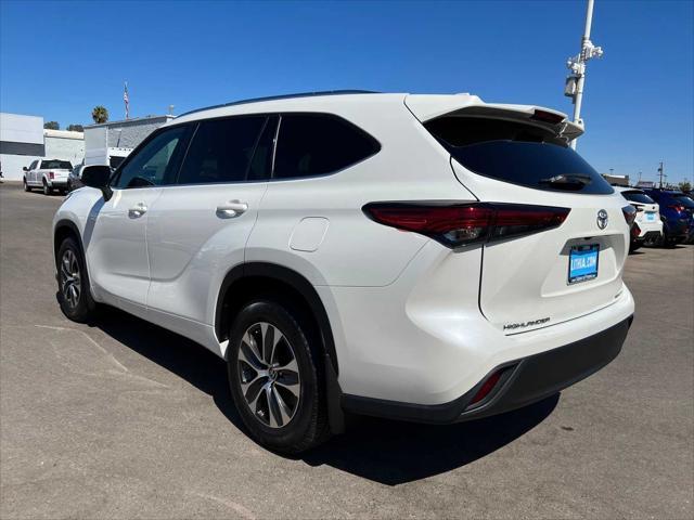 used 2021 Toyota Highlander car, priced at $32,751