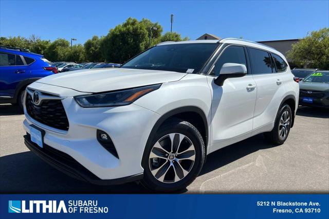 used 2021 Toyota Highlander car, priced at $32,751