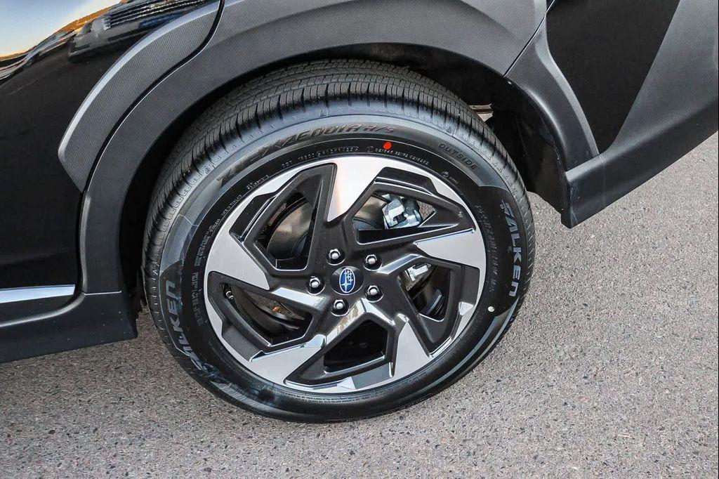 new 2025 Subaru Crosstrek car, priced at $33,015