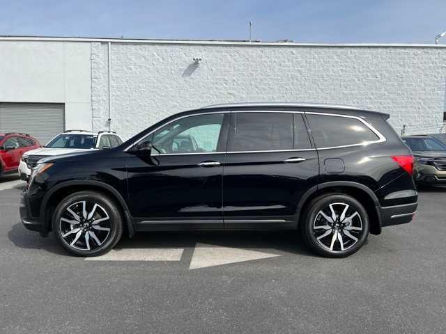 used 2022 Honda Pilot car, priced at $34,293