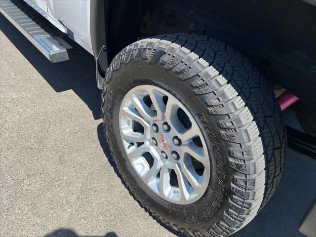 used 2018 GMC Sierra 1500 car, priced at $26,382