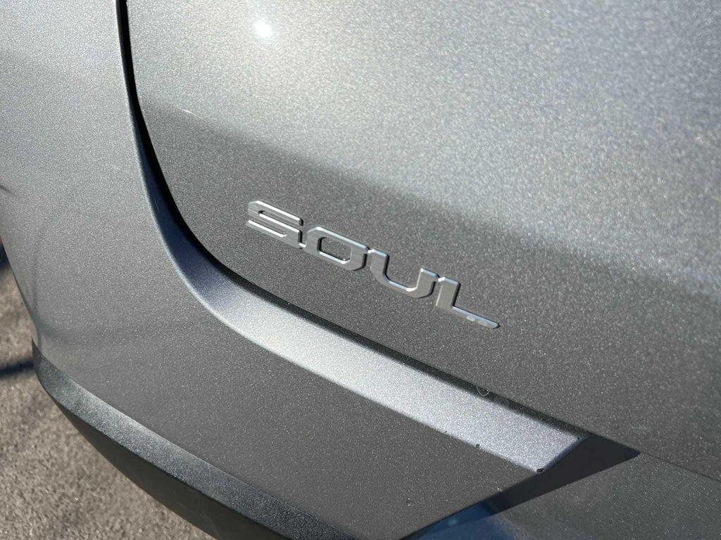 used 2023 Kia Soul car, priced at $15,999
