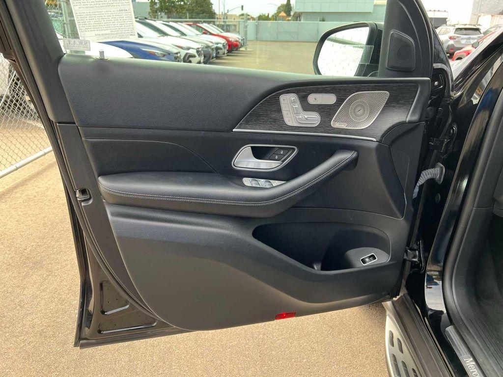 used 2021 Mercedes-Benz GLE 350 car, priced at $30,269