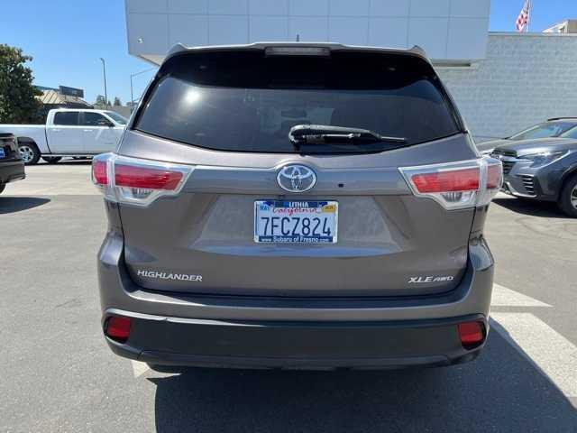 used 2014 Toyota Highlander car, priced at $18,235