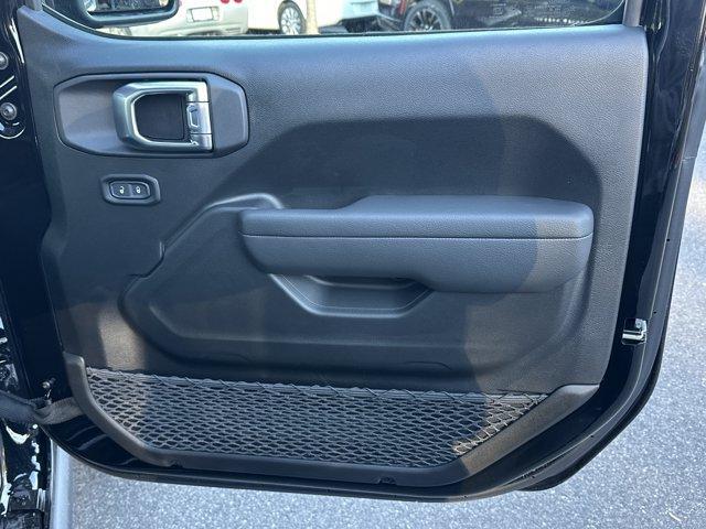 new 2026 Jeep Wrangler car, priced at $48,005