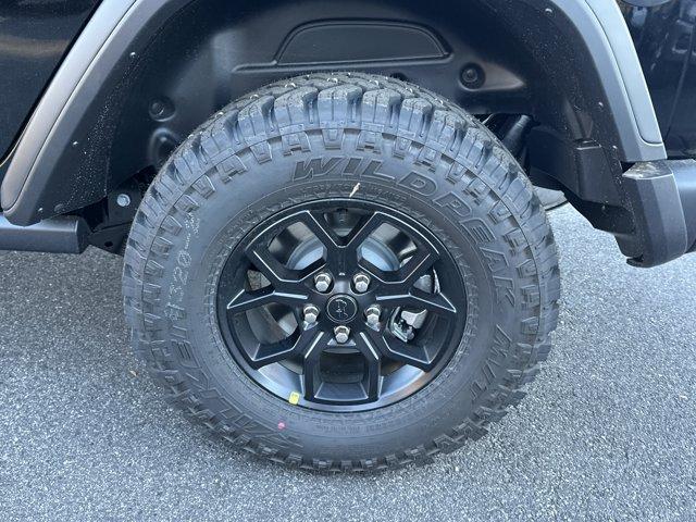 new 2026 Jeep Wrangler car, priced at $48,005