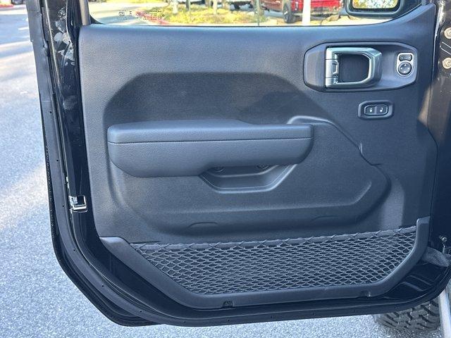 new 2026 Jeep Wrangler car, priced at $48,005