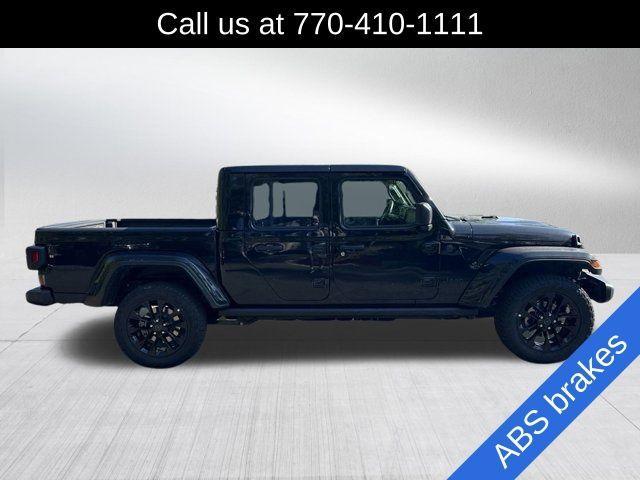 new 2024 Jeep Gladiator car, priced at $38,700