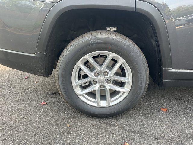 new 2025 Jeep Grand Cherokee L car, priced at $33,125