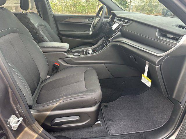 new 2025 Jeep Grand Cherokee L car, priced at $33,125