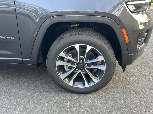 new 2025 Jeep Grand Cherokee L car, priced at $51,585