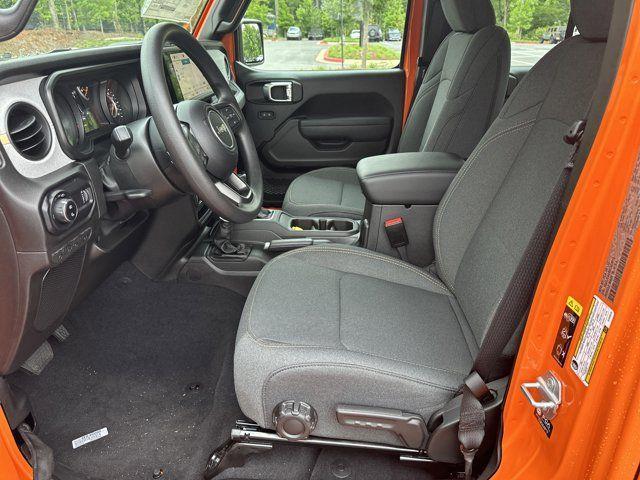 new 2025 Jeep Gladiator car, priced at $37,655