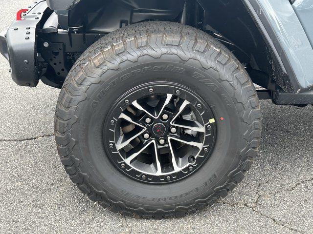 new 2025 Jeep Wrangler car, priced at $55,760