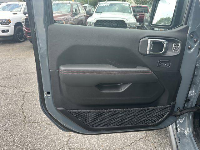 new 2025 Jeep Wrangler car, priced at $55,760