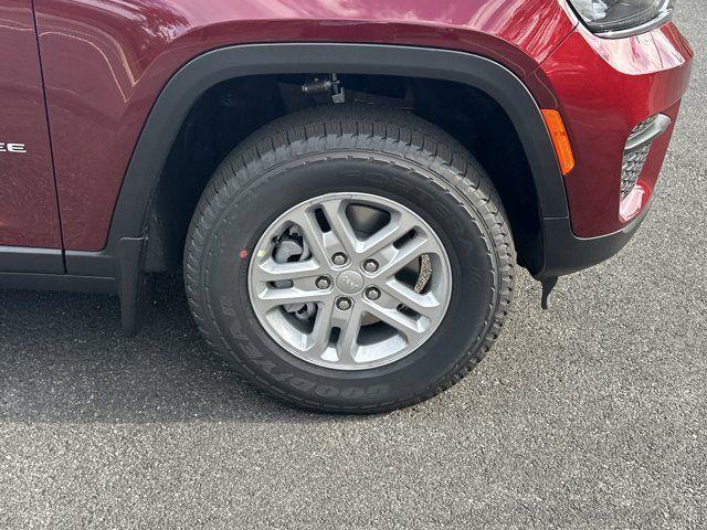 new 2025 Jeep Grand Cherokee car, priced at $29,991