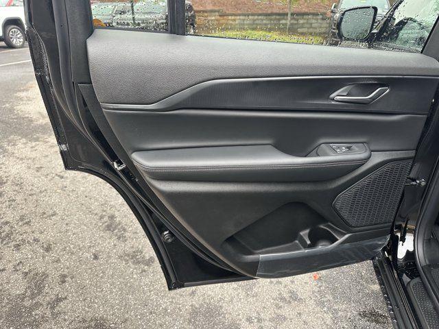 new 2025 Jeep Grand Cherokee L car, priced at $37,730