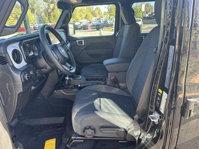 new 2025 Jeep Wrangler car, priced at $42,450