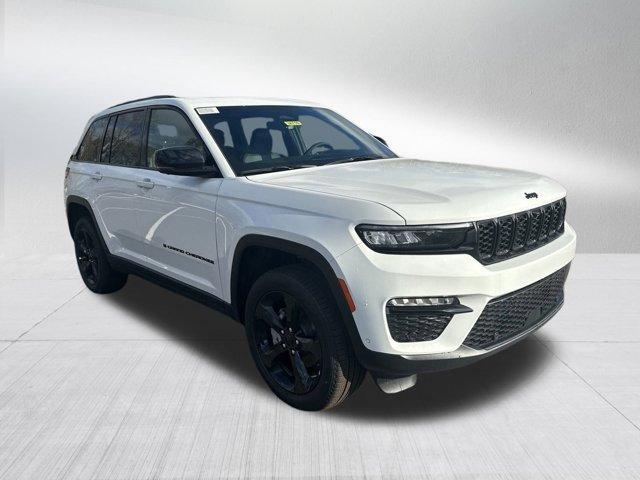 new 2025 Jeep Grand Cherokee car, priced at $49,635