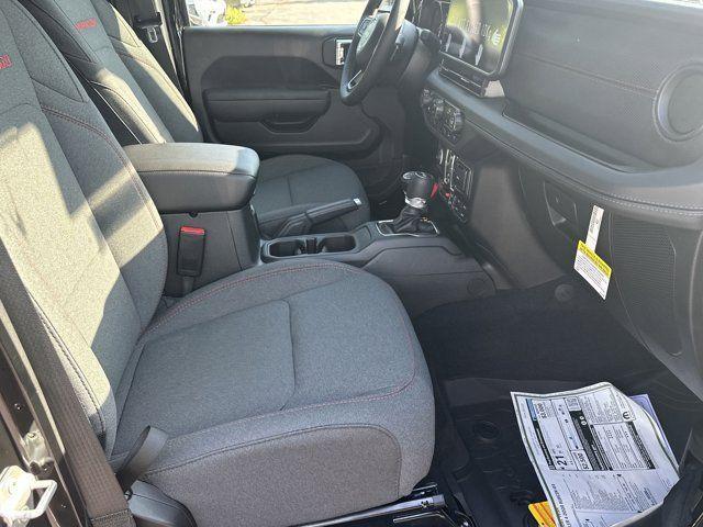 new 2025 Jeep Wrangler car, priced at $56,290