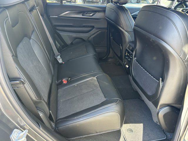 new 2025 Jeep Grand Cherokee car, priced at $37,730